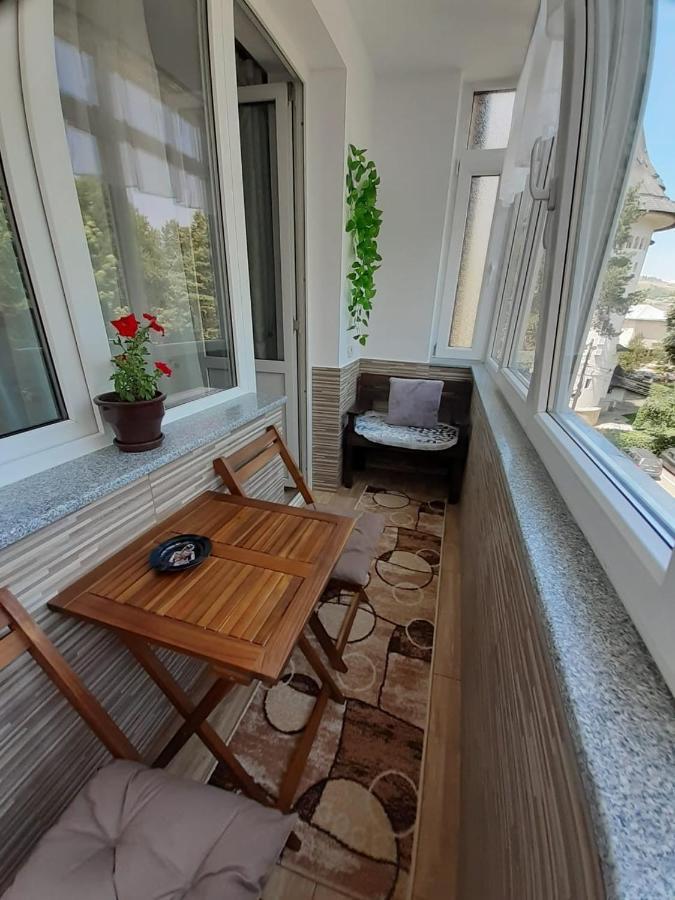 Apartament Ultra Central Marly Gura Humorului Kültér fotó
